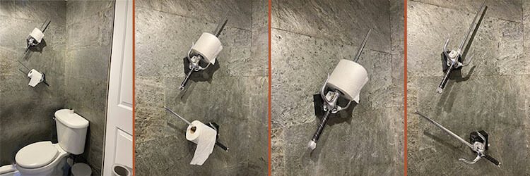 Toilette du local de Yan Dubord Massotherapeute Perceur Toilettes avec portes papier de toilettes faient d'épées du Studio Body Piercing & Massage Yan Dubord situé dans Rosemont La-Petite-Patrie à Montréal.