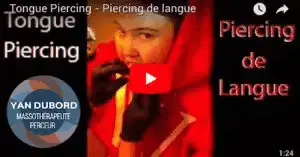 Image thumbnail d'une vidéo YouTube qui redirige les internautes vers le site YouTube pour voir un vidéo d'un Piercing de langue fait par Yan Dubord Massothérapeute Perceur à Montreal.