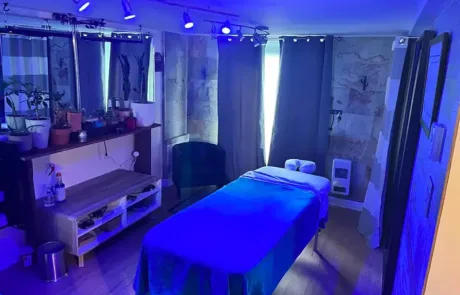 Massage room in Rosemont La-Petite-Patrie, for more info check the contact page.